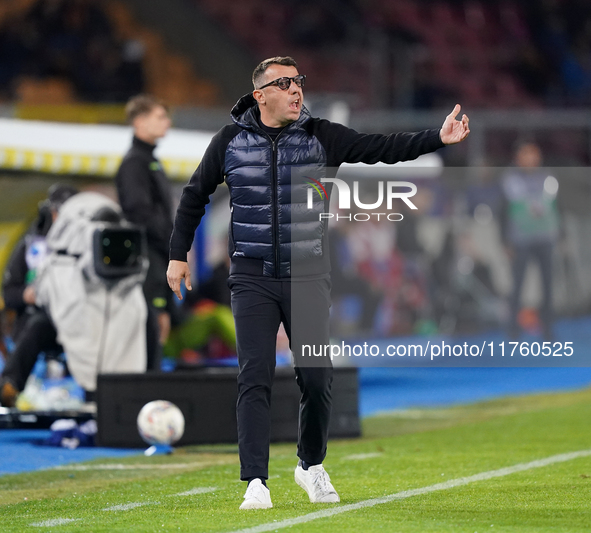 Roberto D'Aversa, head coach of Empoli FC, watches the Serie A match between US Lecce and Empoli in Lecce, Italy, on November 8, 2024. 