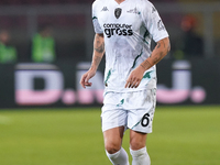 Liam Henderson of Empoli FC is in action during the Serie A match between US Lecce and Empoli in Lecce, Italy, on November 8, 2024. (