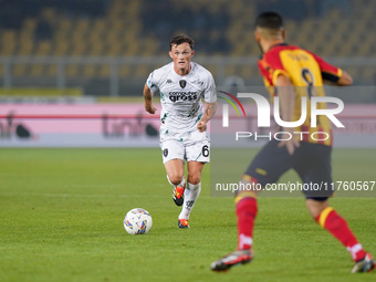 Liam Henderson of Empoli FC is in action during the Serie A match between US Lecce and Empoli in Lecce, Italy, on November 8, 2024. (