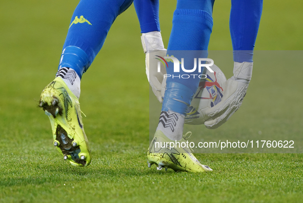 Devis Vasquez of Empoli FC is in action during the Serie A match between US Lecce and Empoli in Lecce, Italy, on November 8, 2024. 