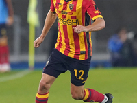 Frederic Gilbert of US Lecce plays during the Serie A match between US Lecce and Empoli in Lecce, Italy, on November 8, 2024. (