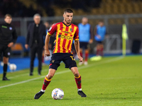 Frederic Gilbert of US Lecce plays during the Serie A match between US Lecce and Empoli in Lecce, Italy, on November 8, 2024. (