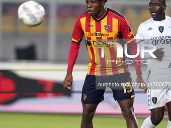 Patrick Dorgu of US Lecce is in action during the Serie A match between US Lecce and Empoli in Lecce, Italy, on November 8, 2024. (