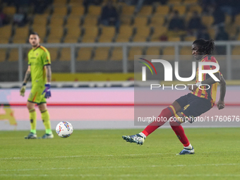 Kialonda Gaspar of US Lecce plays during the Serie A match between US Lecce and Empoli in Lecce, Italy, on November 8, 2024. (