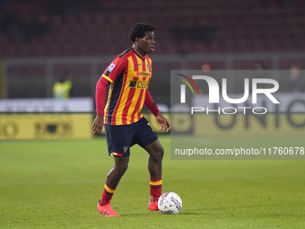 Patrick Dorgu of US Lecce is in action during the Serie A match between US Lecce and Empoli in Lecce, Italy, on November 8, 2024. (