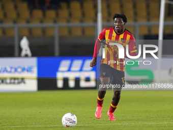 Patrick Dorgu of US Lecce is in action during the Serie A match between US Lecce and Empoli in Lecce, Italy, on November 8, 2024. (