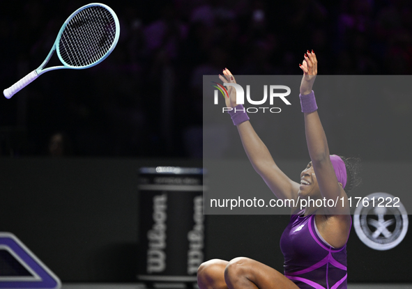 RIYADH, SAUDI ARABIA - NOVEMBER 09: Coco Gauff of USA celebrates as she wins the Final match against Quinwen Zheng of China on Day 8 of the...