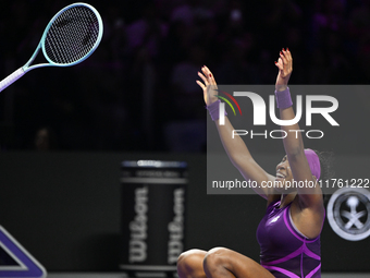 RIYADH, SAUDI ARABIA - NOVEMBER 09: Coco Gauff of USA celebrates as she wins the Final match against Quinwen Zheng of China on Day 8 of the...