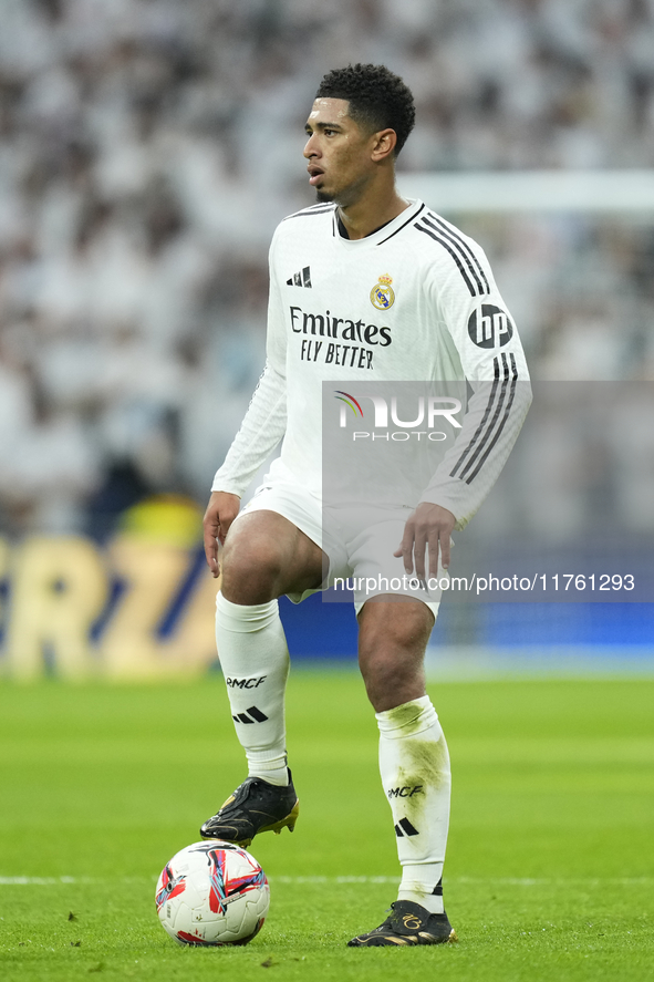 Jude Bellingham central midfield of Real Madrid and England during the La Liga match between Real Madrid CF and CA Osasuna at Estadio Santia...