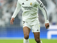 Jude Bellingham central midfield of Real Madrid and England during the La Liga match between Real Madrid CF and CA Osasuna at Estadio Santia...