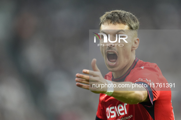 Bryan Zaragoza left winger of Osasuna and Spain protest to referee during the La Liga match between Real Madrid CF and CA Osasuna at Estadio...