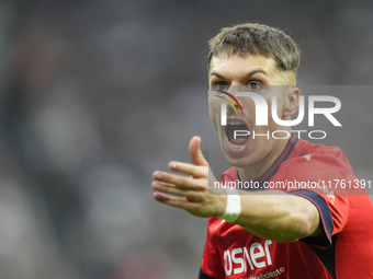 Bryan Zaragoza left winger of Osasuna and Spain protest to referee during the La Liga match between Real Madrid CF and CA Osasuna at Estadio...