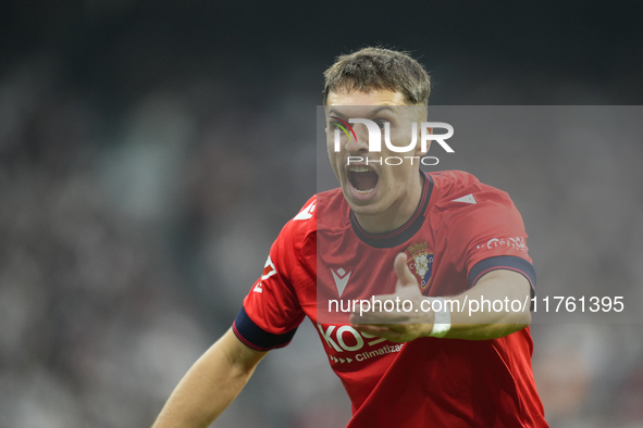 Bryan Zaragoza left winger of Osasuna and Spain protest to referee during the La Liga match between Real Madrid CF and CA Osasuna at Estadio...