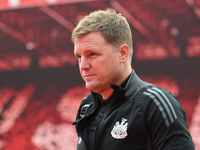 Eddie Howe is the manager of Newcastle United during the Premier League match between Nottingham Forest and Newcastle United at the City Gro...