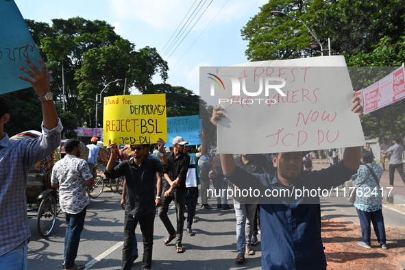 Activists of the Bangladesh Nationalist Party's student unit stage a protest rally determined to foil the Bangladesh Awami League's bid to h...