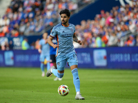 Thiago Martins moves the ball upfield during the 2024 MLS Cup Playoffs Round One match between FC Cincinnati and New York City FC at TQL Sta...