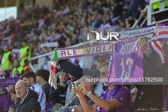 Supporters of ACF Fiorentina during the Italian Serie A football match between ACF Fiorentina and Hellas Verona FC ,on November 10 , 2024 at...