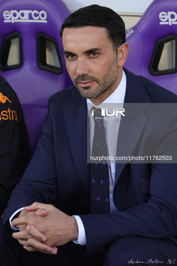 Head Coach Raffaele Palladino of ACF Fiorentina during the Italian Serie A football match between ACF Fiorentina and Hellas Verona FC ,on No...