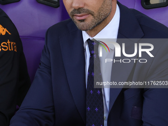 Head Coach Raffaele Palladino of ACF Fiorentina during the Italian Serie A football match between ACF Fiorentina and Hellas Verona FC ,on No...