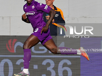 Moise Kean of ACF Fiorentina celebrates after scoring his team's goal during the Italian Serie A football match between ACF Fiorentina and H...