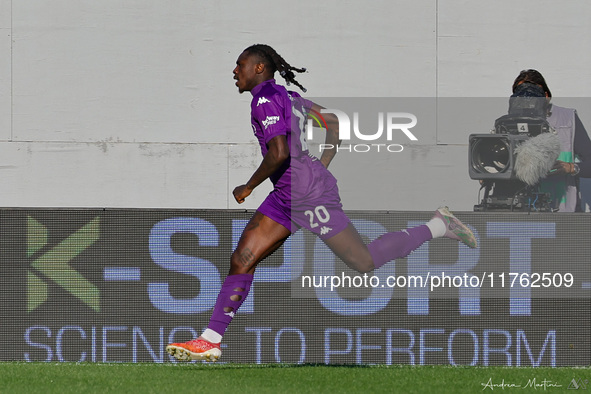 Moise Kean of ACF Fiorentina celebrates after scoring his team's goal during the Italian Serie A football match between ACF Fiorentina and H...