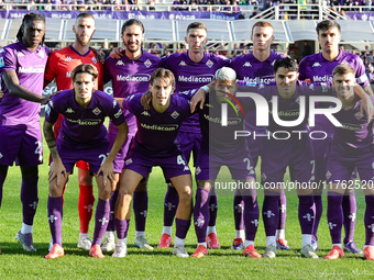 ACF Fiorentina players pose for a team photo prior to the Italian Serie A football match between ACF Fiorentina and Hellas Verona FC ,on Nov...