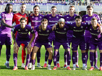 ACF Fiorentina players pose for a team photo prior to the Italian Serie A football match between ACF Fiorentina and Hellas Verona FC ,on Nov...