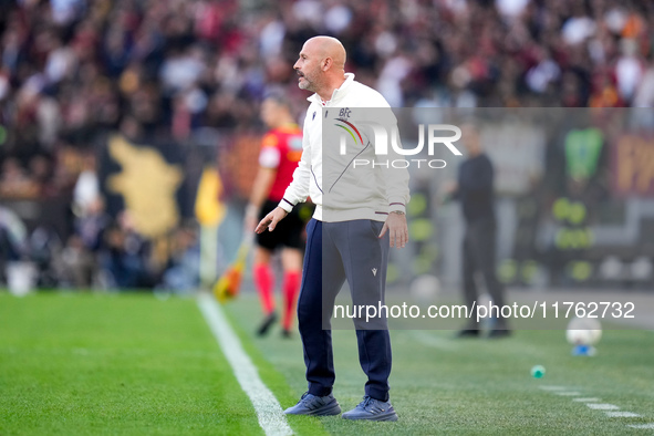 Vincenzo Italiano head coach of Bologna FC looks on during the Serie A Enilive match between AS Roma and Bologna FC at Stadio Olimpico on No...