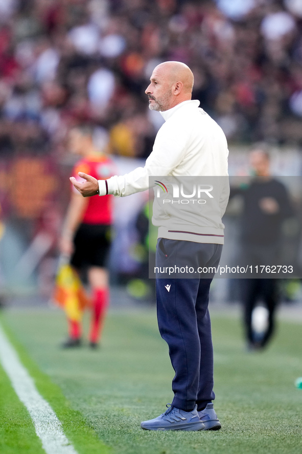 Vincenzo Italiano head coach of Bologna FC looks on during the Serie A Enilive match between AS Roma and Bologna FC at Stadio Olimpico on No...