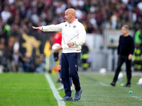 Vincenzo Italiano head coach of Bologna FC gestures during the Serie A Enilive match between AS Roma and Bologna FC at Stadio Olimpico on No...