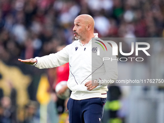 Vincenzo Italiano head coach of Bologna FC gestures during the Serie A Enilive match between AS Roma and Bologna FC at Stadio Olimpico on No...