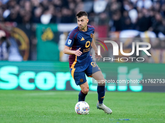 Stephan El Shaarawy of AS Roma during the Serie A Enilive match between AS Roma and Bologna FC at Stadio Olimpico on November 10, 2024 in Ro...