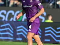 Edoardo Bove of ACF Fiorentina controls the ball during the Italian Serie A football match between ACF Fiorentina and Hellas Verona FC ,on N...