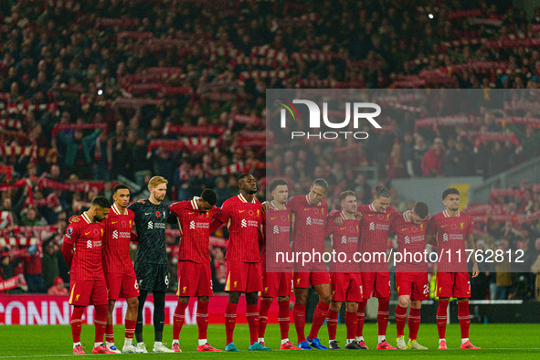 Liverpool's players line up for a minute of silence in remembrance during the Premier League match between Liverpool and Aston Villa at Anfi...