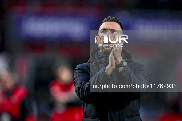 AFC Ajax Amsterdam trainer Francesco Fariolo achieves a final result of 2-2 during the match between Twente and Ajax at the Grolsch Veste st...