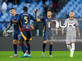 Stephan El Shaarawy of AS Roma celebrates after scoring first goal during the Serie A Enilive match between AS Roma and Bologna FC at Stadio...