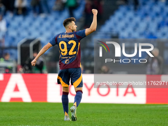 Stephan El Shaarawy of AS Roma celebrates after scoring first goal during the Serie A Enilive match between AS Roma and Bologna FC at Stadio...