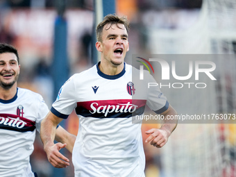 Thijs Dallinga of Bologna FC celebrates scoring third goal later disallowed by VAR during the Serie A Enilive match between AS Roma and Bolo...