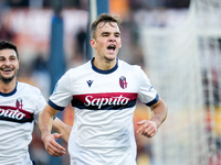 Thijs Dallinga of Bologna FC celebrates scoring third goal later disallowed by VAR during the Serie A Enilive match between AS Roma and Bolo...