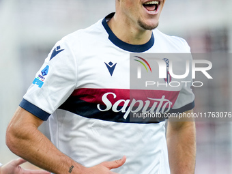 Thijs Dallinga of Bologna FC celebrates scoring third goal later disallowed by VAR during the Serie A Enilive match between AS Roma and Bolo...