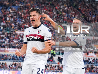 Thijs Dallinga of Bologna FC celebrates scoring third goal later disallowed by VAR during the Serie A Enilive match between AS Roma and Bolo...