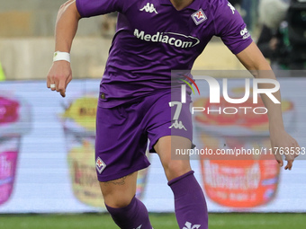 Riccardo Sottil of ACF Fiorentina controls the ball during the Italian Serie A football match between ACF Fiorentina and Hellas Verona FC ,o...