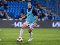 Oriol Romeu of Girona FC warms up during the La Liga EA Sports 2024/25 football match between Getafe CF and Girona FC at Estadio Coliseum in...