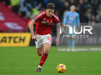 Ryan Yates of Nottingham Forest runs with the ball during the Premier League match between Nottingham Forest and Newcastle United at the Cit...