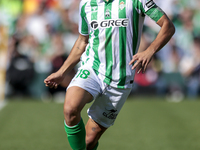 Pablo Fornals of Real Betis runs with the ball during the La Liga EA Sport match between Real Betis and RC Celta de Vigo at Benito Villamari...