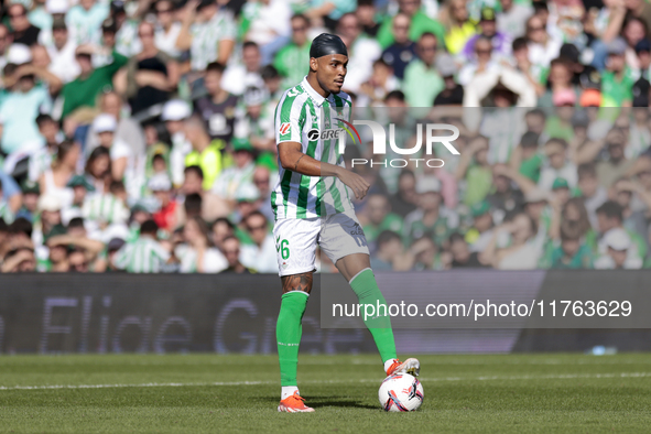 Natan Bernardo de Souza of Real Betis controls the ball during the La Liga EA Sport match between Real Betis and RC Celta de Vigo at Benito...