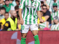 Ez Abde of Real Betis runs with the ball during the La Liga EA Sport match between Real Betis and RC Celta de Vigo at Benito Villamarin in S...