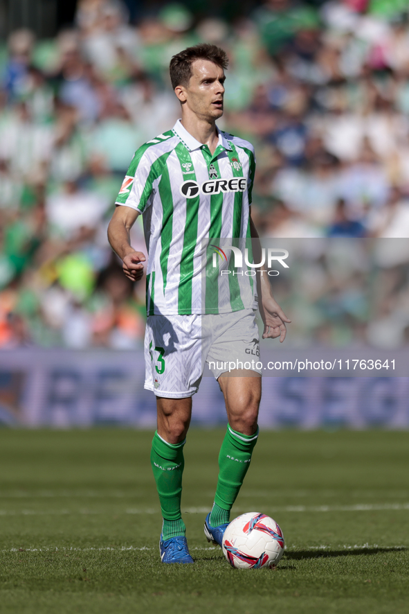 Diego Llorente of Real Betis runs with the ball during the La Liga EA Sport match between Real Betis and RC Celta de Vigo at Benito Villamar...