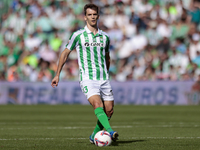 Diego Llorente of Real Betis controls the ball during the La Liga EA Sport match between Real Betis and RC Celta de Vigo at Benito Villamari...