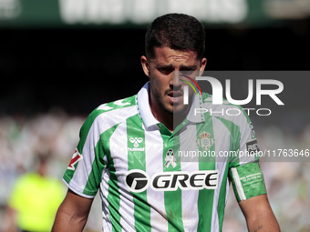 Pablo Fornals of Real Betis participates in the La Liga EA Sport match between Real Betis and RC Celta de Vigo at Benito Villamarin in Sevil...